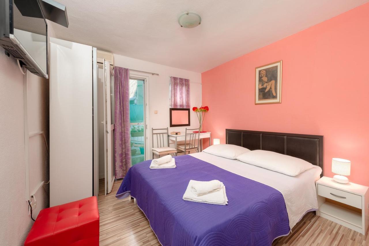 Damira Rooms Split Exterior photo